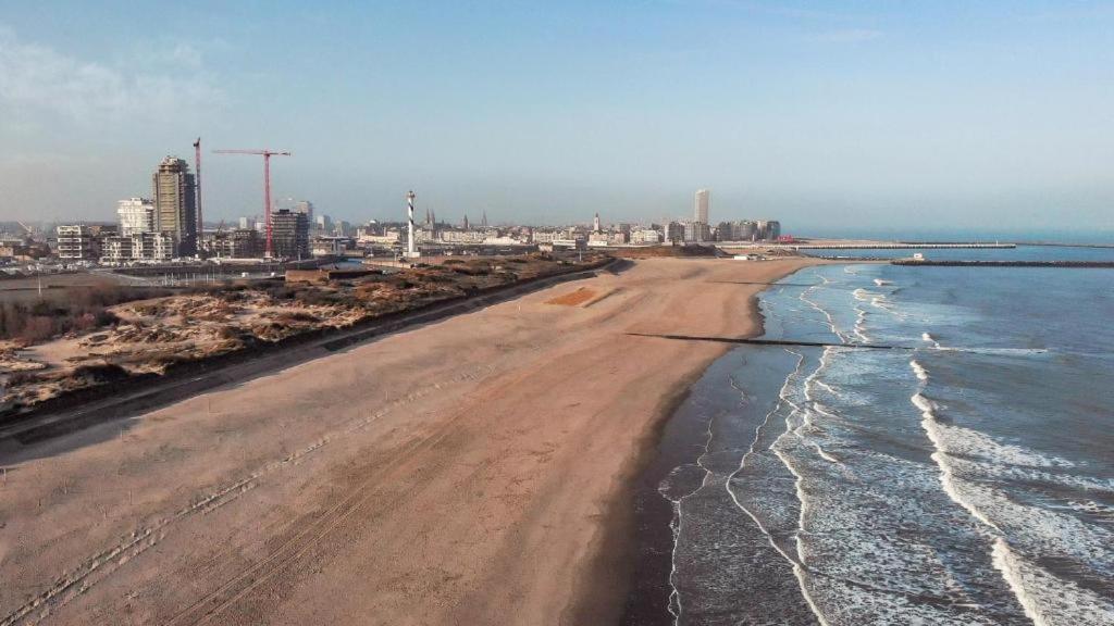 Voeten In Het Zand